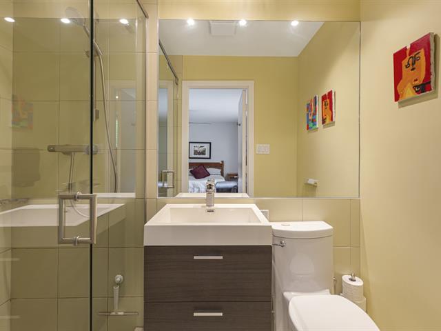 Salle de bains attenante à la CCP