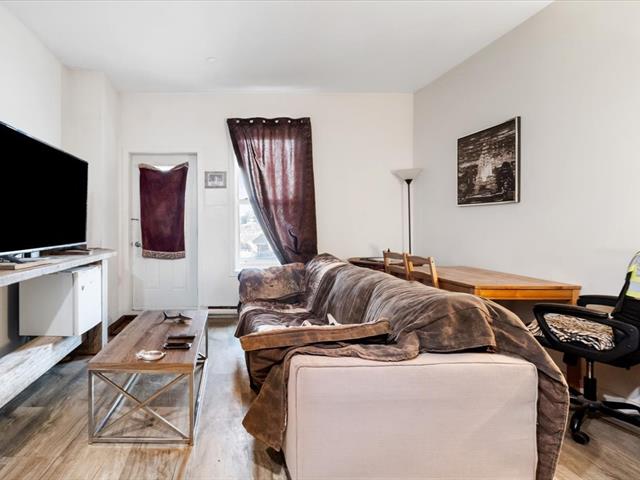 Triplex à vendre, Saint-Clet