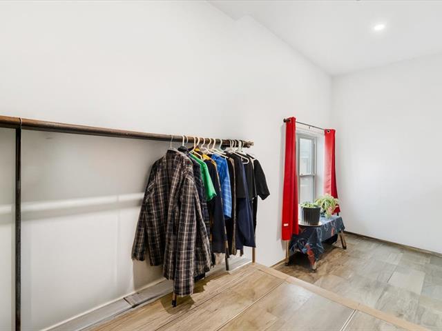 Triplex à vendre, Saint-Clet