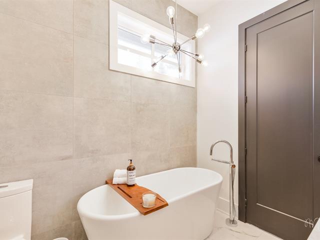 Salle de bains attenante à la CCP
