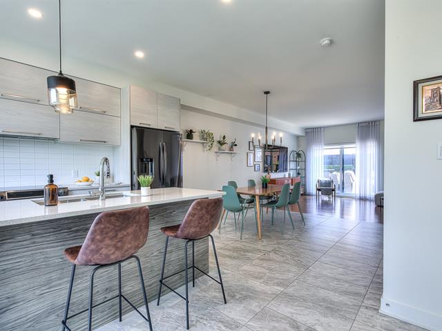 maison à vendre Laval (Sainte-Dorothée)