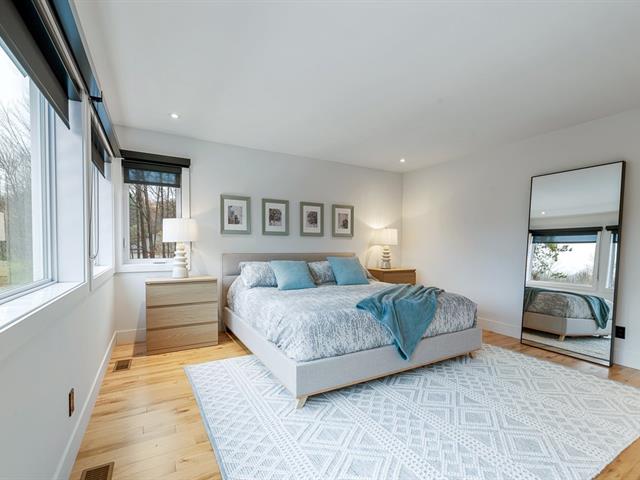 Two or more storey for sale, Hudson