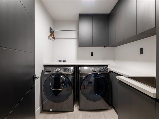 Two or more storey for sale, Hudson