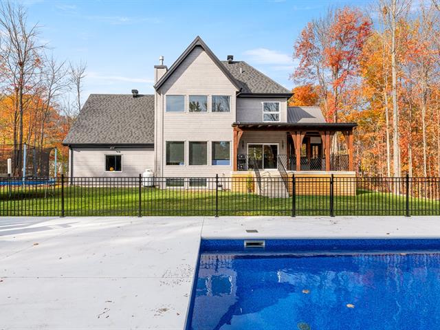 Two or more storey for sale, Hudson