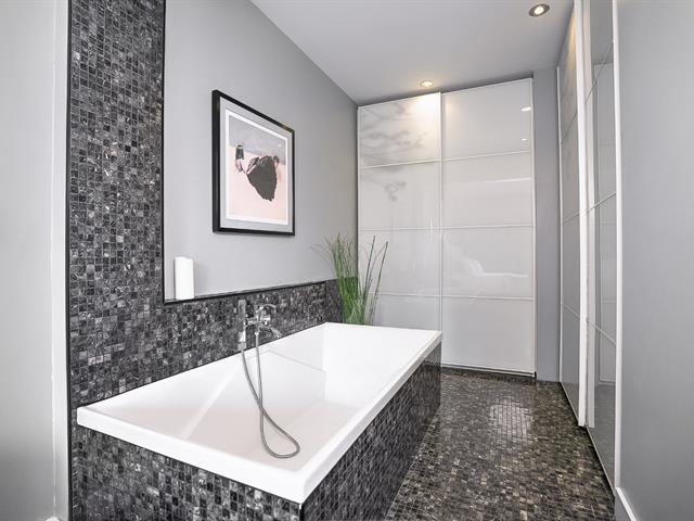 Salle de bains attenante à la CCP