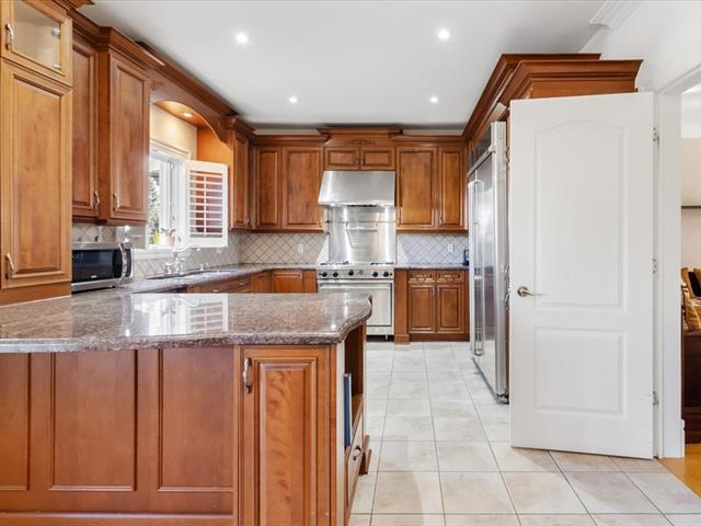 Maison à étages vendu, Laval (Sainte-Dorothée)