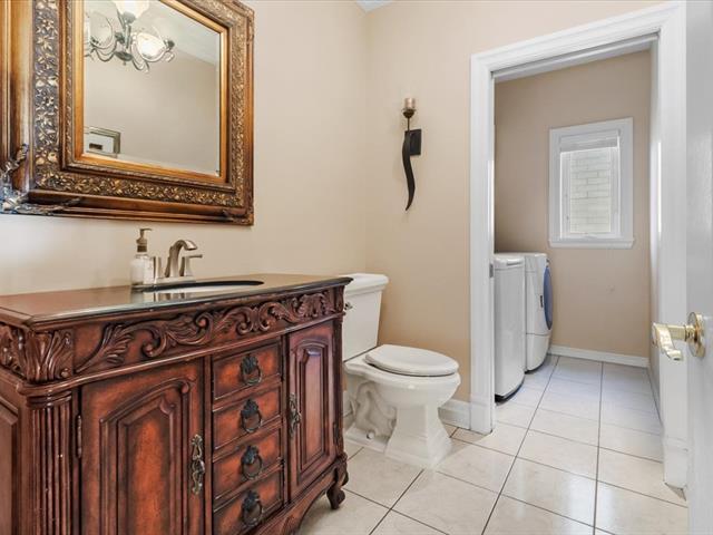 Maison à étages vendu, Laval (Sainte-Dorothée)