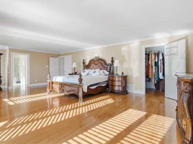 Maison à étages vendu, Laval (Sainte-Dorothée)