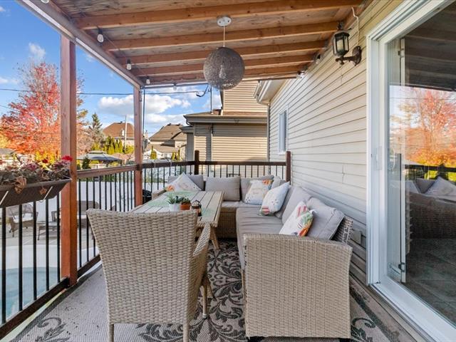 Maison à étages vendu, Laval (Sainte-Dorothée)