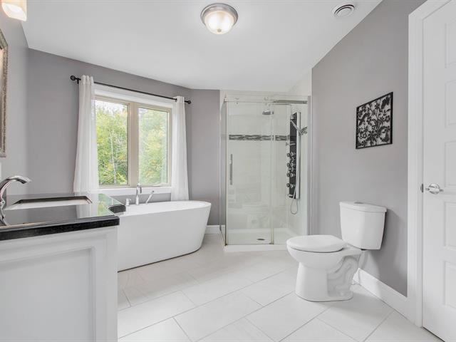 Salle de bains attenante à la CCP