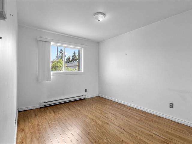 Two or more storey for sale, Montréal (Anjou)