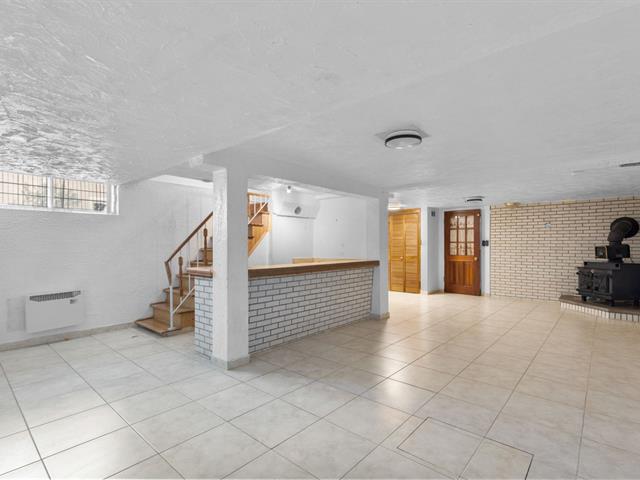 Two or more storey for sale, Montréal (Anjou)