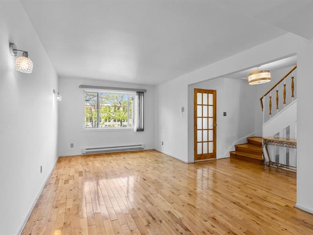 Two or more storey for sale, Montréal (Anjou)