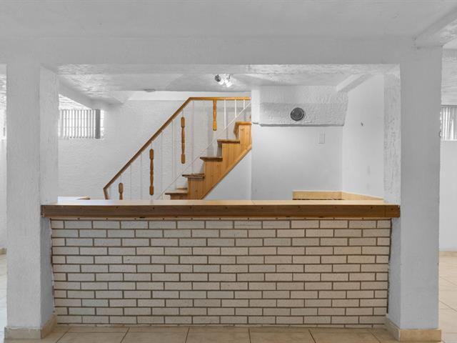 Two or more storey for sale, Montréal (Anjou)