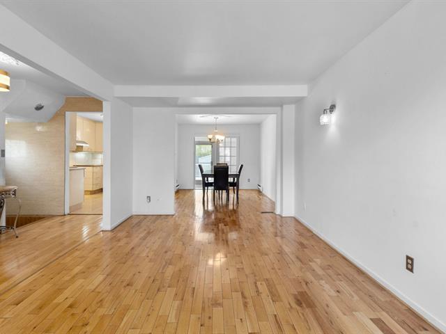 Two or more storey for sale, Montréal (Anjou)
