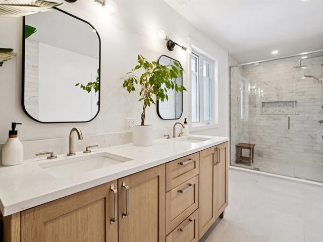 Salle de bains attenante à la CCP