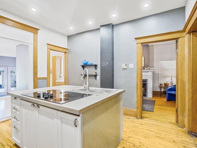 Maison à étages à vendre, Montréal (Ahuntsic-Cartierville)
