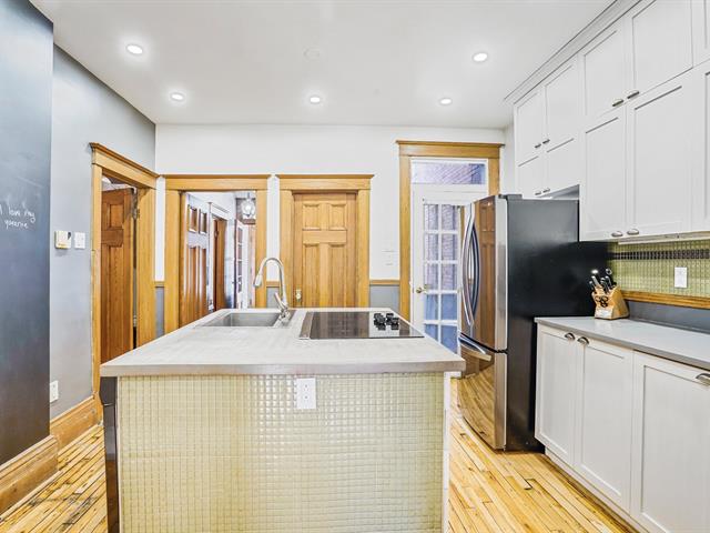 Maison à étages à vendre, Montréal (Ahuntsic-Cartierville)
