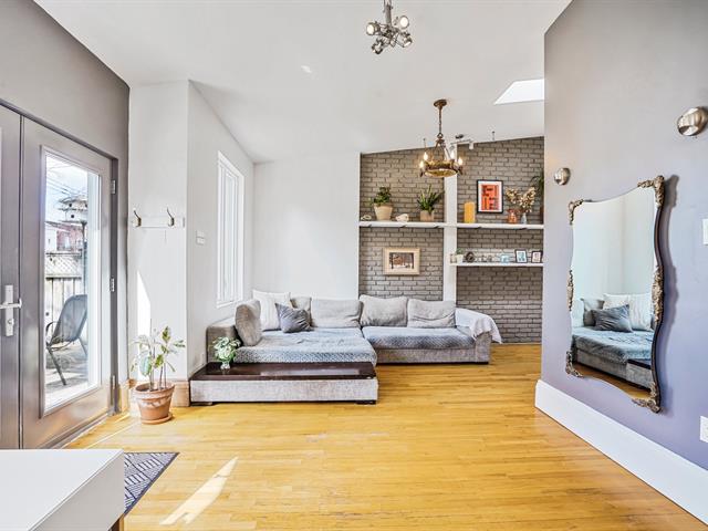 Maison à étages à vendre, Montréal (Ahuntsic-Cartierville)