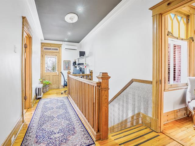 Maison à étages à vendre, Montréal (Ahuntsic-Cartierville)