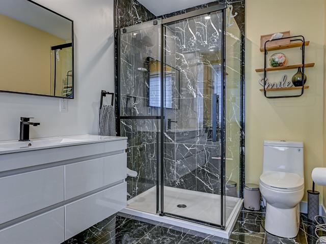 Salle de bains attenante à la CCP