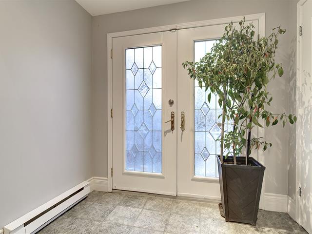 Maison à étages à vendre, Brossard
