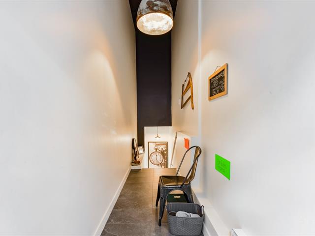 PASAGEWAY