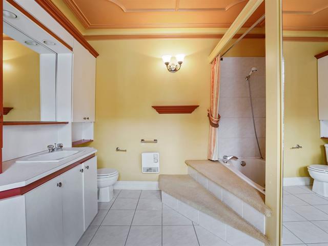 Maison à étages à vendre, Montréal (Ahuntsic-Cartierville)