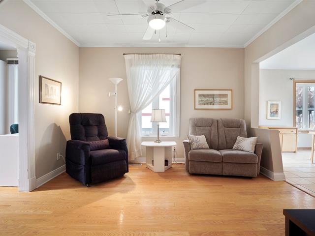 Maison à étages à vendre, Montréal (Ahuntsic-Cartierville)