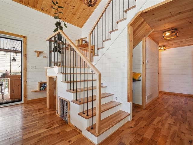 Maison à étages à vendre, Saint-Lin/Laurentides
