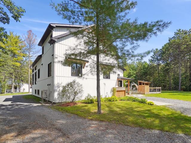 Maison à étages à vendre, Saint-Lin/Laurentides