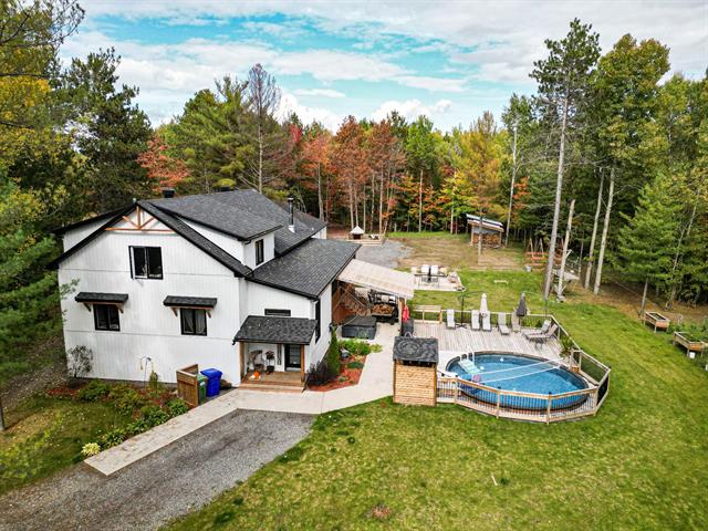 Maison à étages à vendre, Saint-Lin/Laurentides