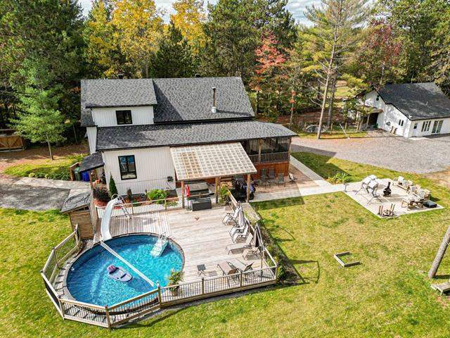 Maison à étages à vendre, Saint-Lin/Laurentides