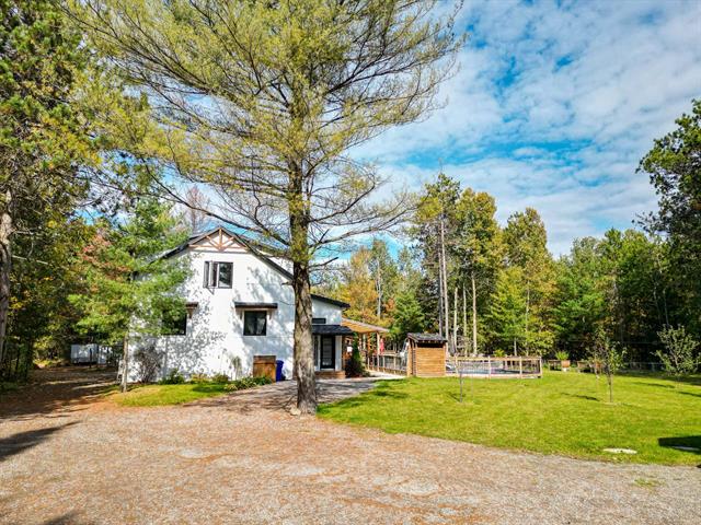 Maison à étages à vendre, Saint-Lin/Laurentides