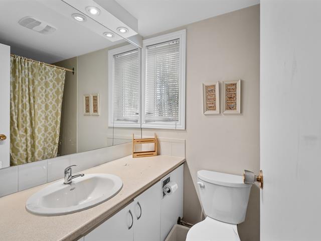 Salle de bains attenante à la CCP