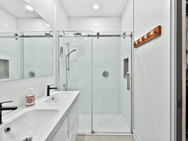 Salle de bains attenante à la CCP