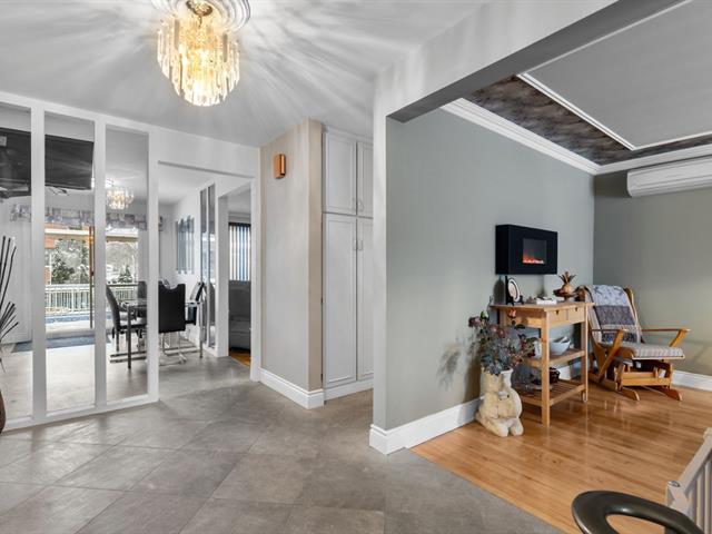 Triplex à vendre, Montréal (Anjou)