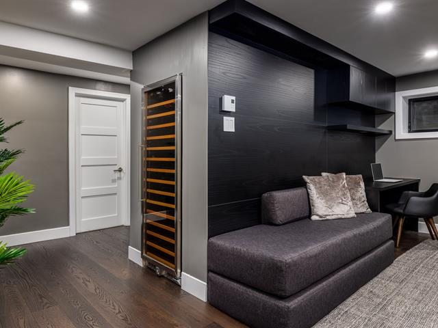 Cave/ chambre froide