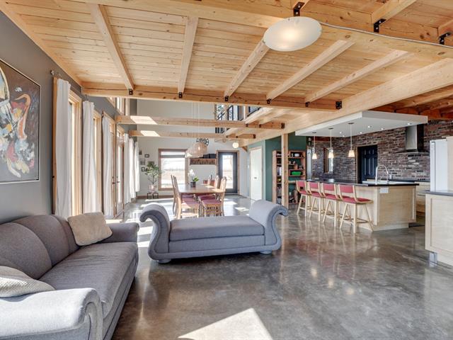 Two or more storey for sale, Saint-Jacques