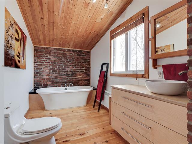 Two or more storey for sale, Saint-Jacques