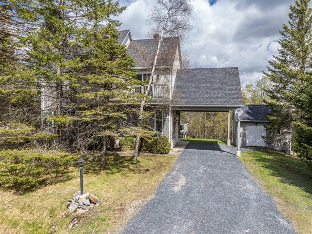 Maison à étages à vendre, Eastman
