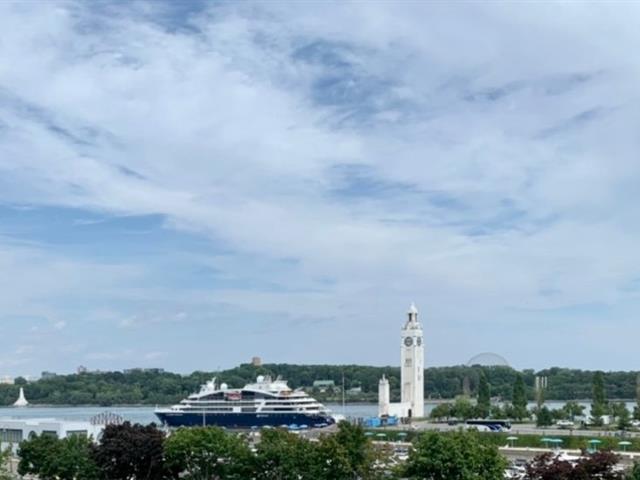 Vue sur l'eau