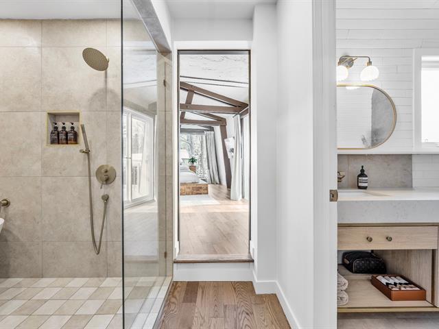 Salle de bains attenante à la CCP