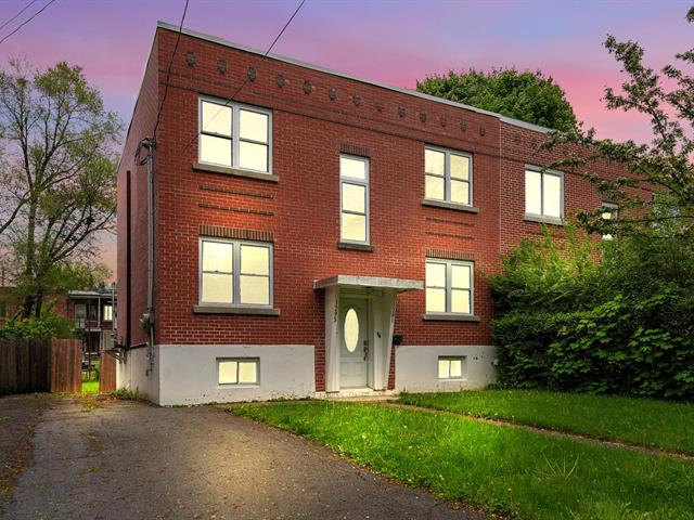 Duplex à vendre, Montréal (Saint-Laurent)