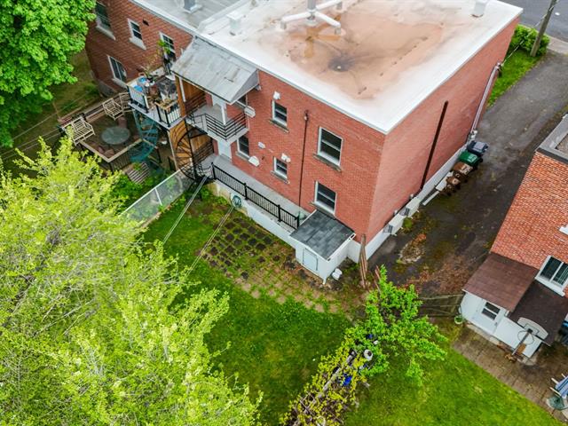 Duplex à vendre, Montréal (Saint-Laurent)