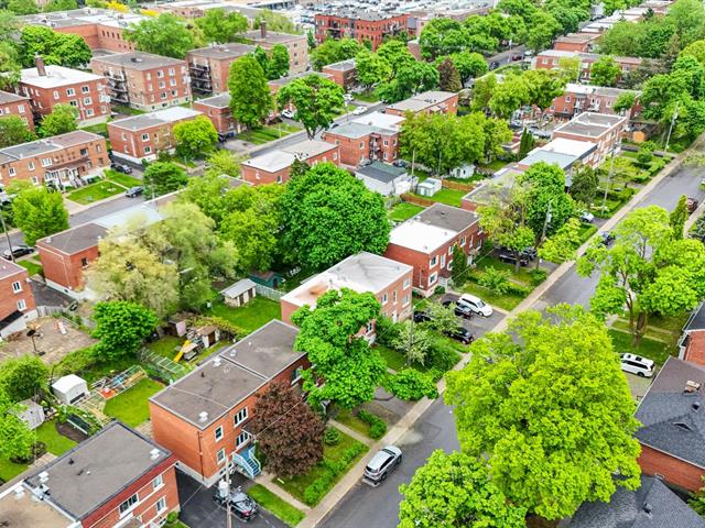 Duplex à vendre, Montréal (Saint-Laurent)