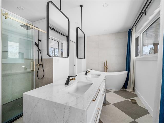 Salle de bains attenante à la CCP