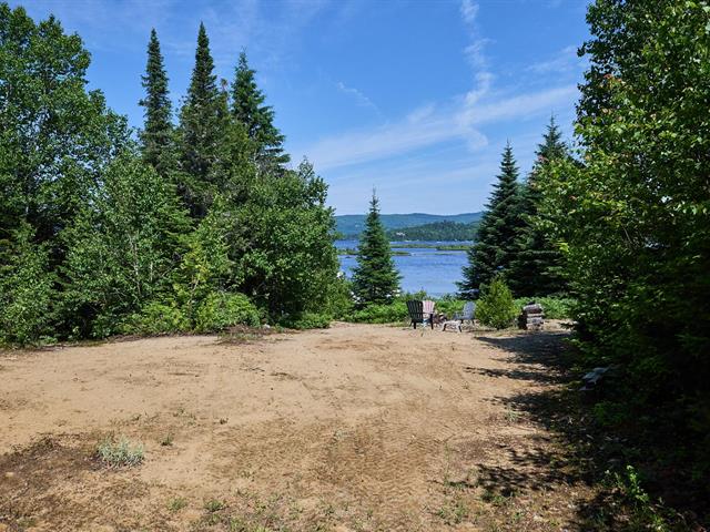 Accès au plan d'eau