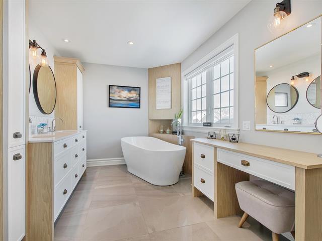 Salle de bains attenante à la CCP