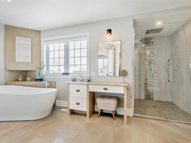 Salle de bains attenante à la CCP